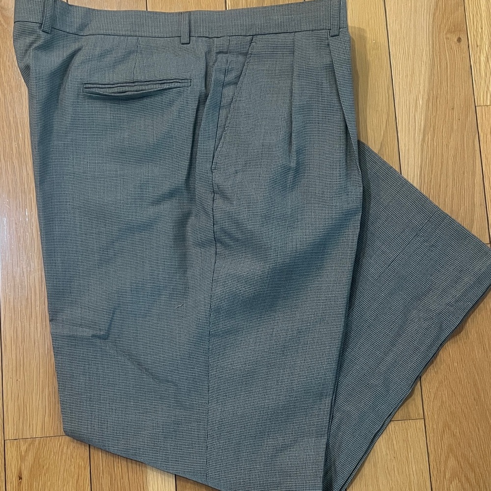 Classic men’s brown tweed dress pants.
